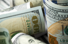 特朗普财政“虚假繁荣”？关税创纪录，却难掩