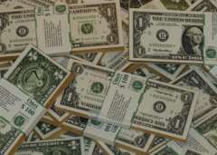 美联储降息国债收益率竟飙升,市场预警:美元